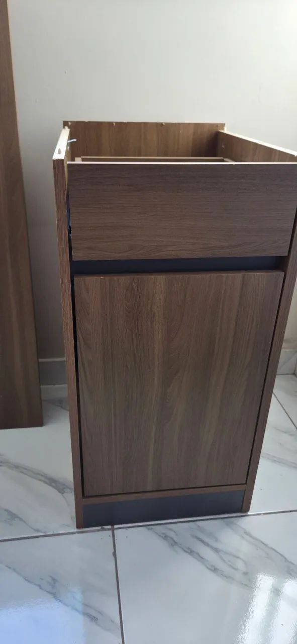 Vendo mesa para estudo