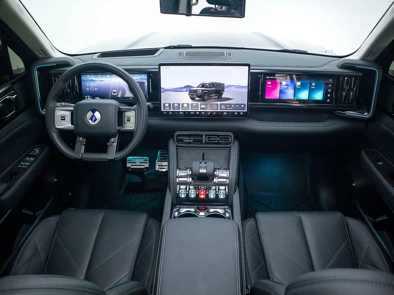 Denza B5 SUV híbrido plug-in, foto 9 de 13