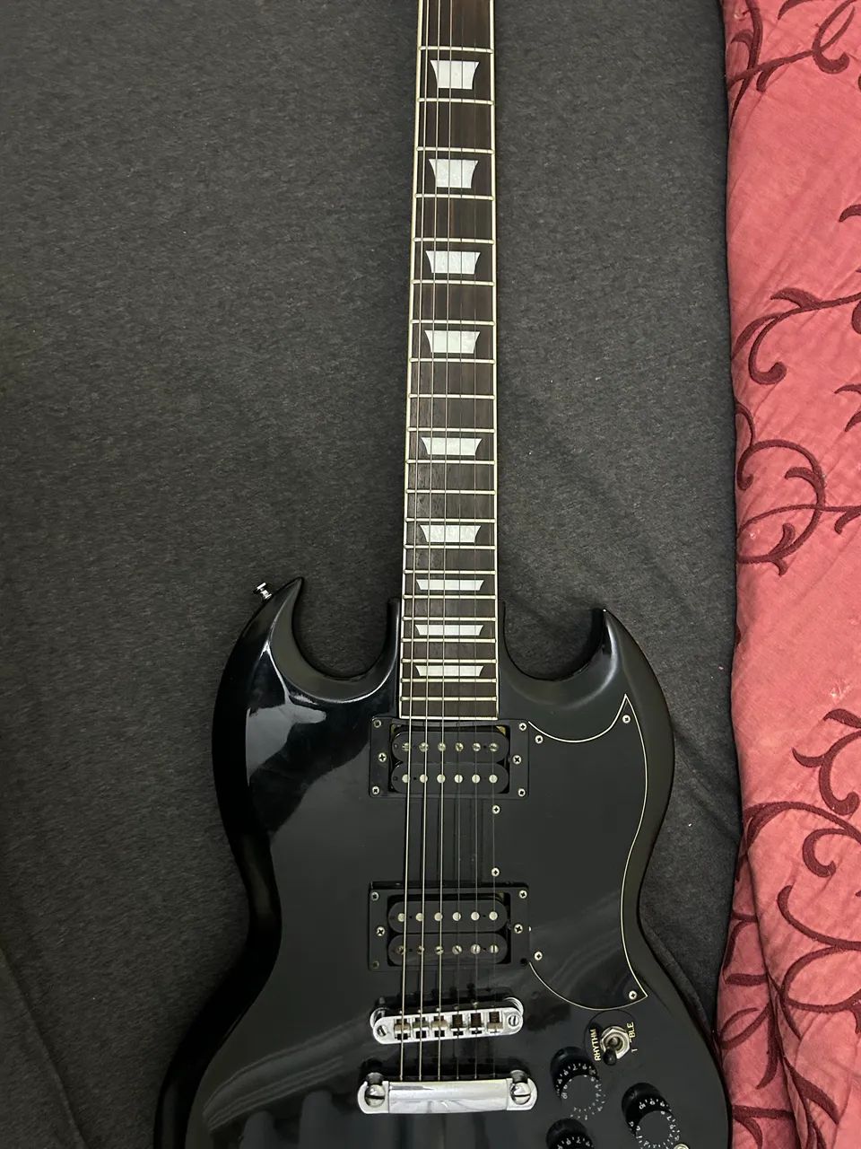 Guitarra SG