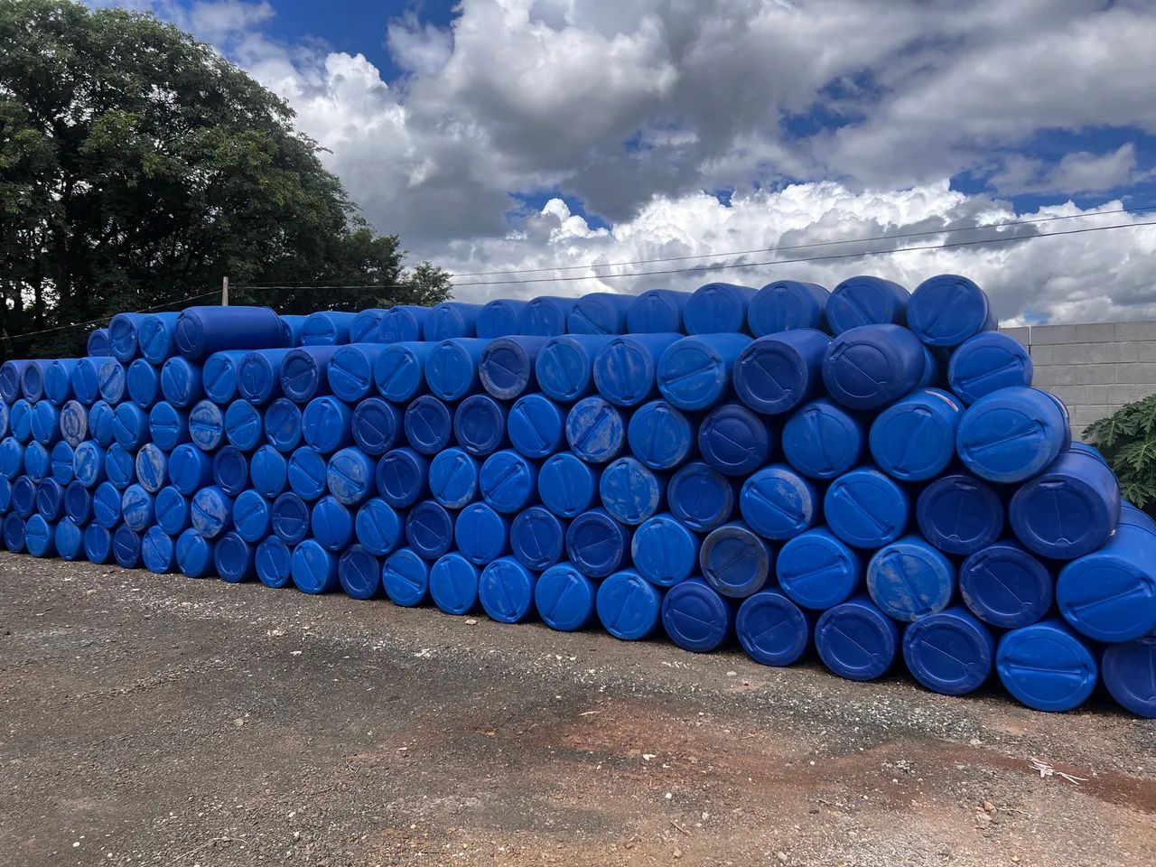 Bombonas 200 litros!! Usadas com álcool!! - Foto 5