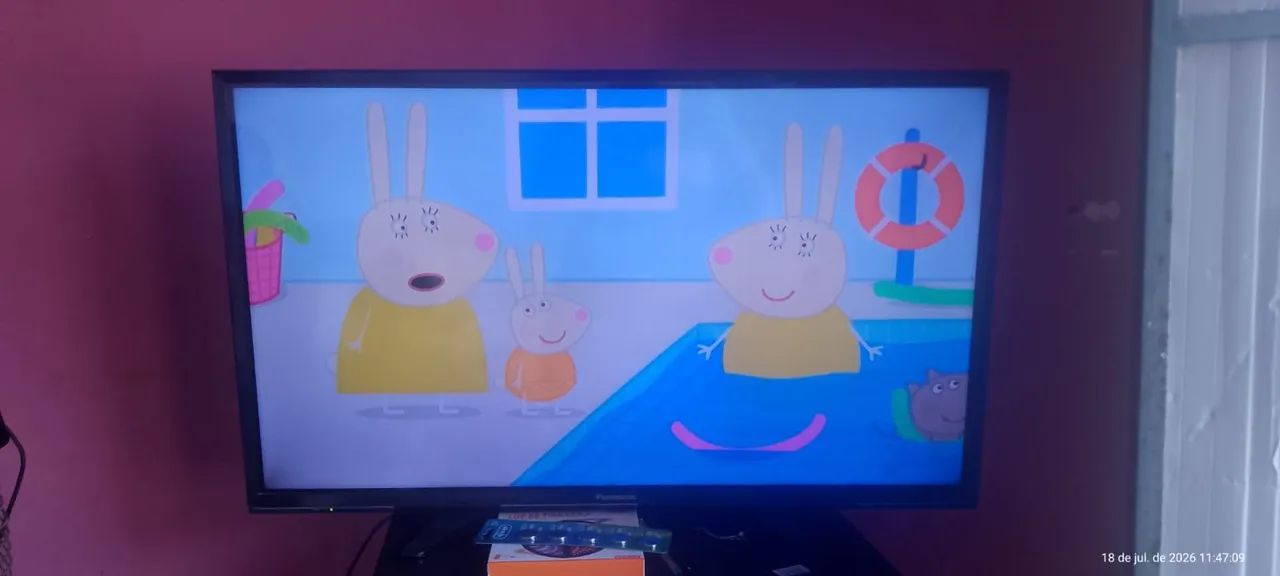 Vendo tv 32 polegadas Panasonic 