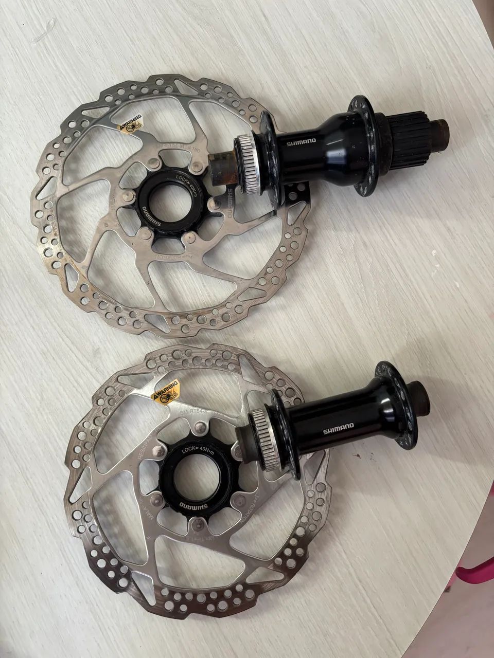 Cubos + discos Shimano 
