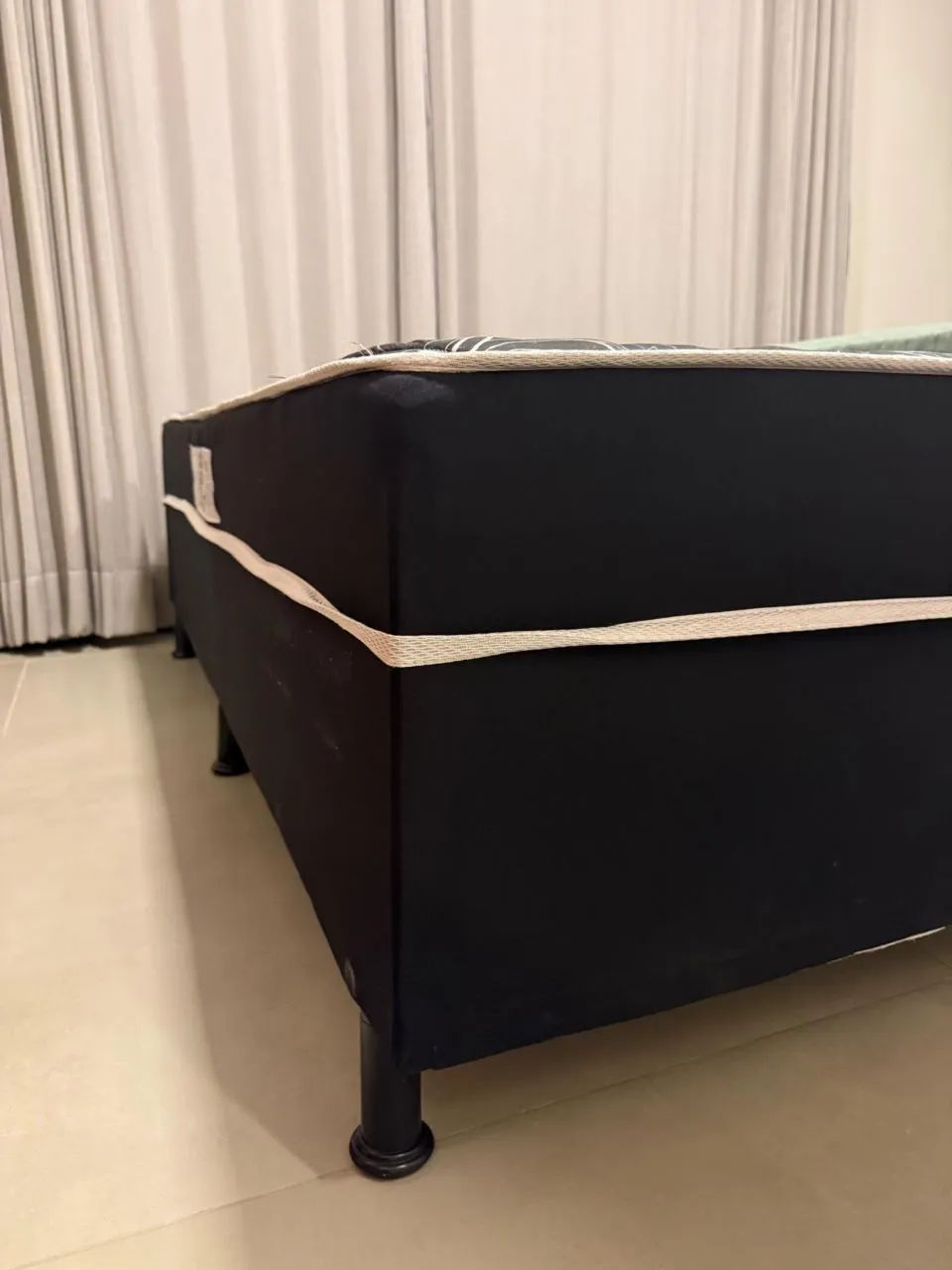 Cama