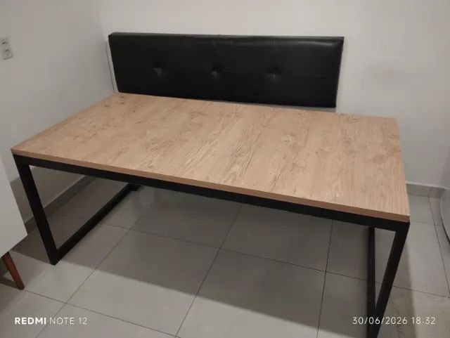 Mesa de Jantar 6 a 8 lugares MDF + Banco-Sofá 