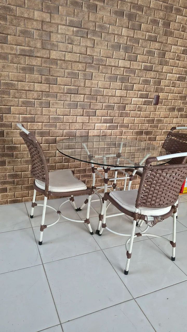 Mesa área externa com 3 cadeiras (com avarias) - Foto 3