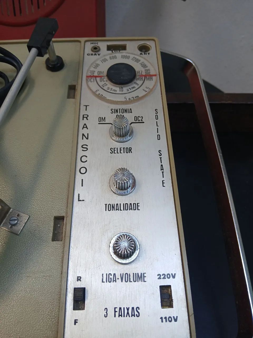 Toca disco, vitrola transcoil funcionando  - Foto 2