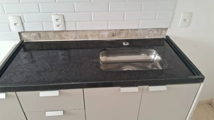Bancada Granito Preto 1,20 x 55 cm com Cuba Inox