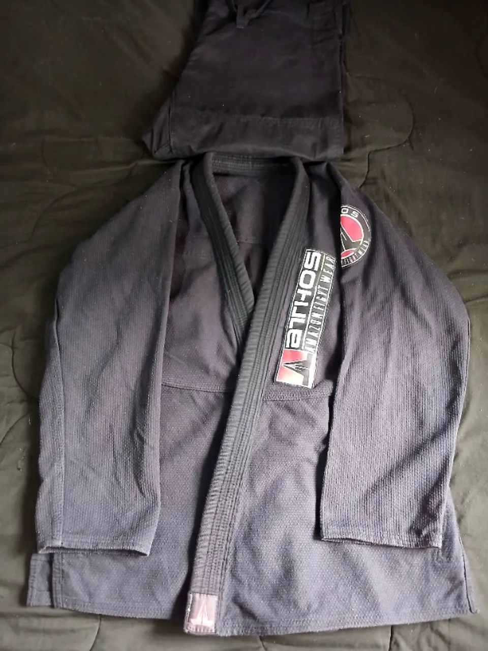 Kimono A2 preto em perfeitas condições  - Foto 2