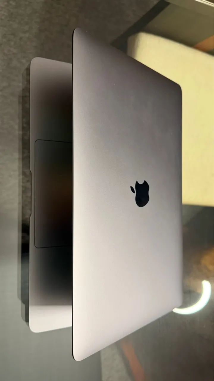 MacBook Air Intel core i3 2020 8gb 256gb ssd 