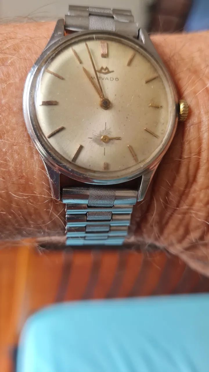 Relógio Movado vintage a corda. Funcionando perfeitamente! 35mm com a coroa. 