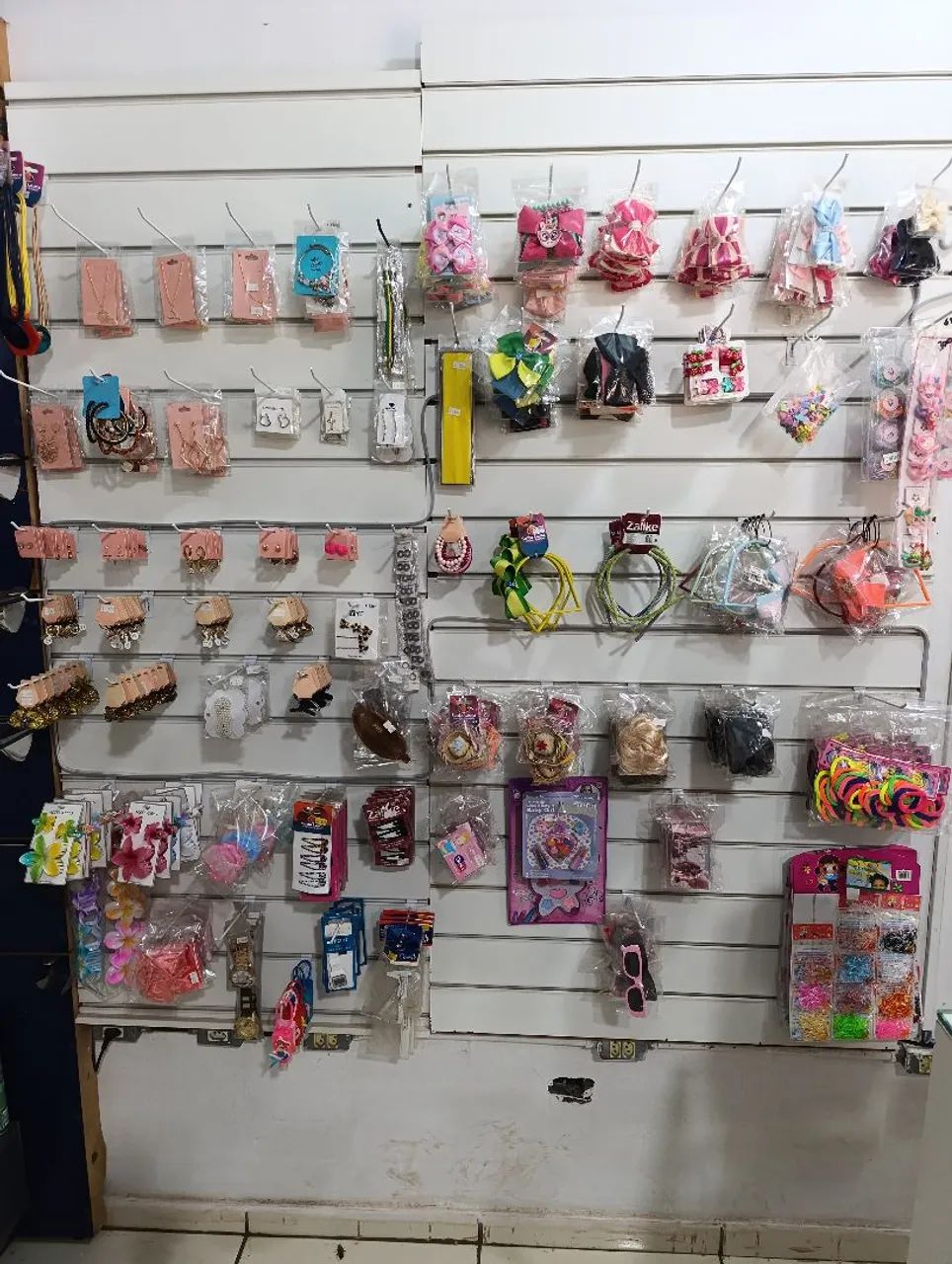 Vendo Loja Cosméticos e Acessórios  - Foto 5
