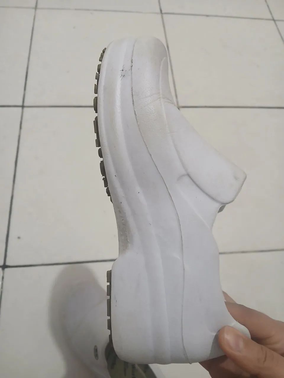 Sapato profissional branco 37  - Foto 2