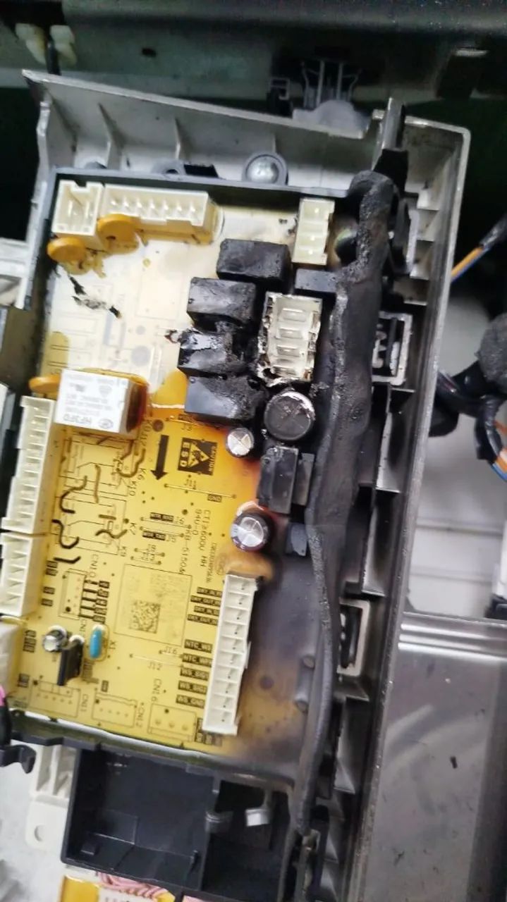 Midea Lava e Seca 11kg - Para Conserto ou Peças - Foto 3