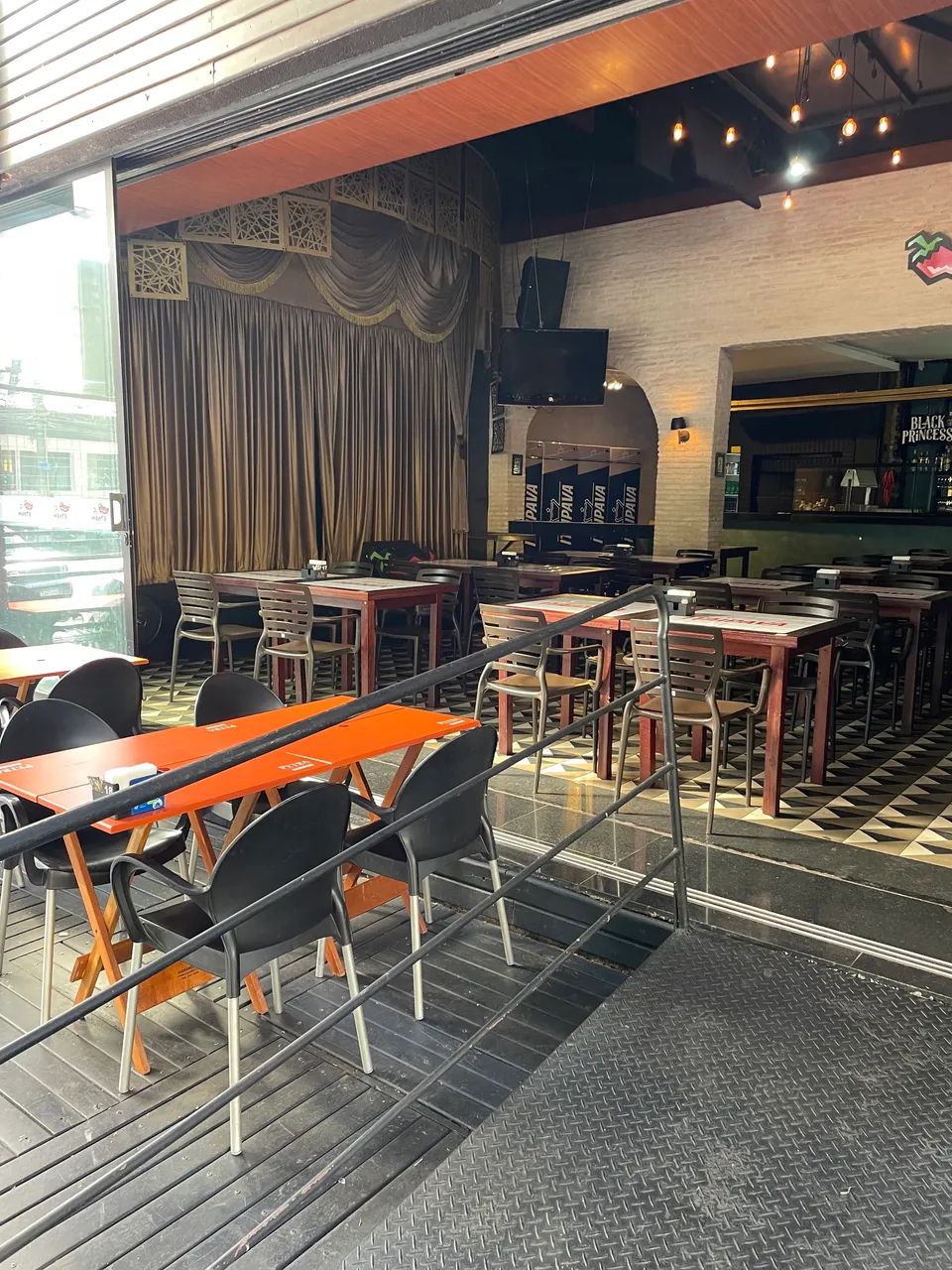 Vendo ponto comercial Bar, Restaurante e Casa de Festas em funcionamento  - Foto 3