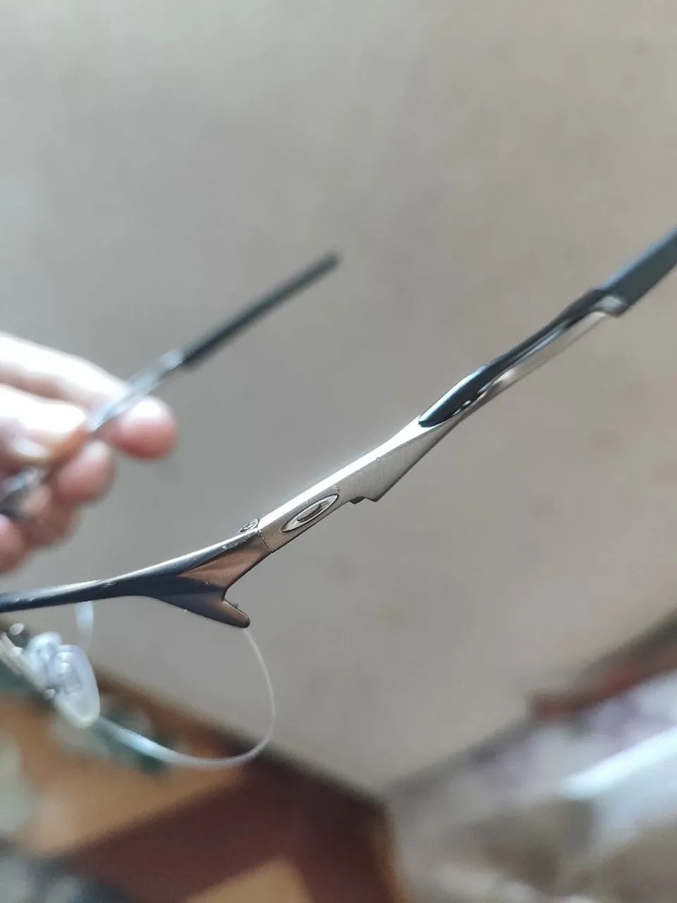 Armação Oakley wire tap 2.0 - Foto 2
