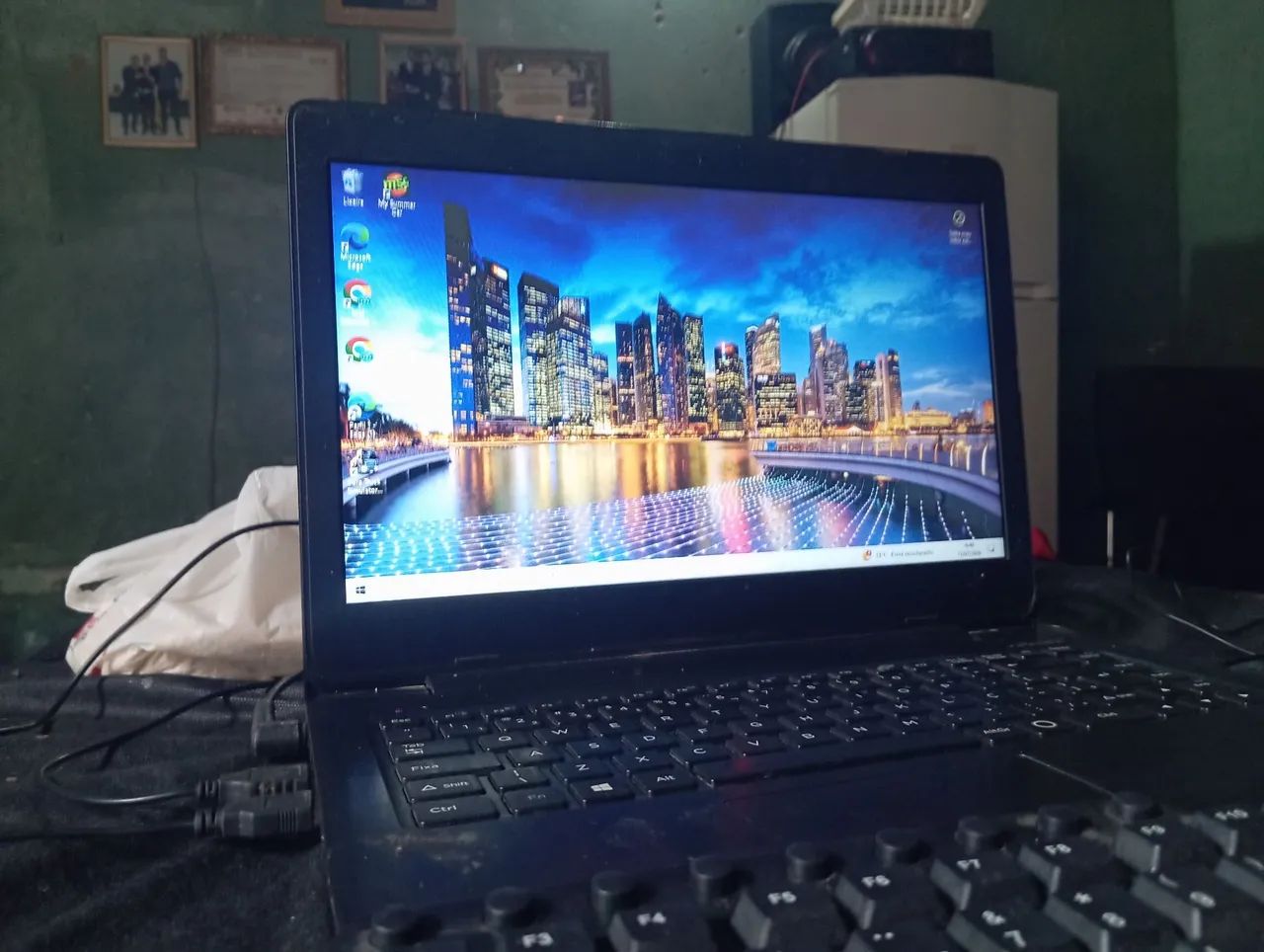 Notebook da positivo muito para quem quer jogar ou trabalhar e naquele preço 