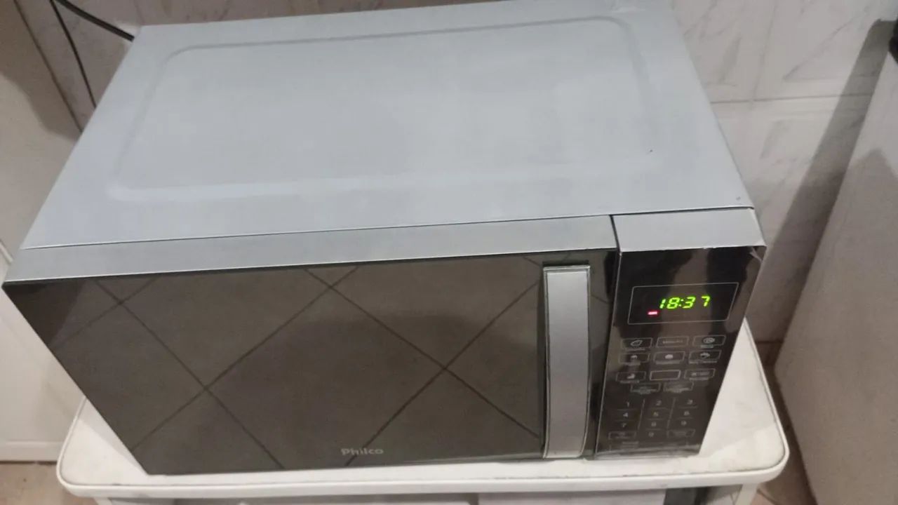 MICROONDAS PHILCO 25 LITROS  - Foto 2