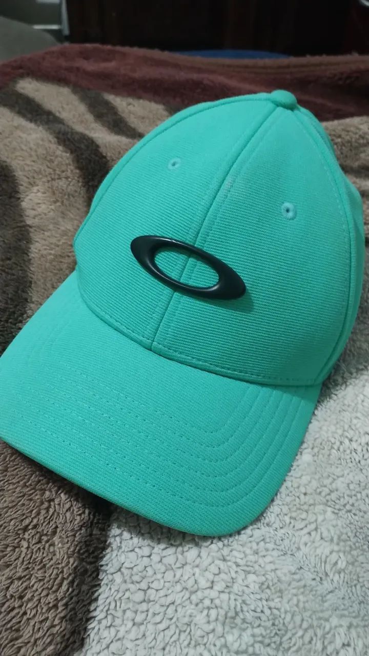 Boné Oakley Tincan 