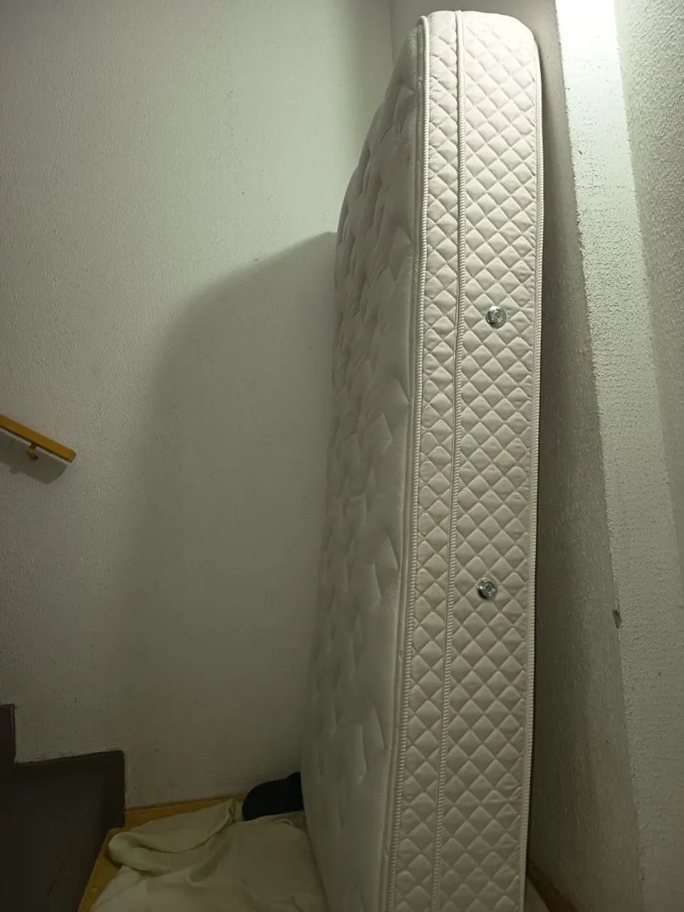 Cama de solteiro 