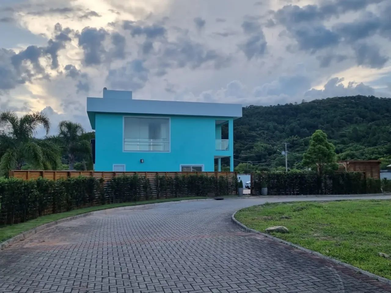 Casa para aluguel e venda com 240 metros quadrados com 4 quartos - Foto 5