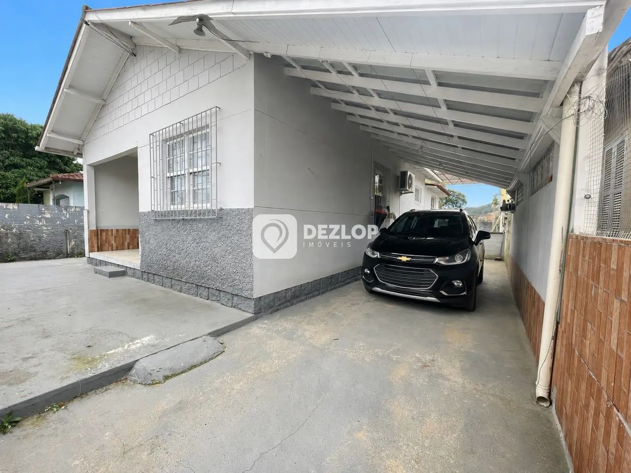 Casa à venda em Rio Caveiras, Biguaçu - SC