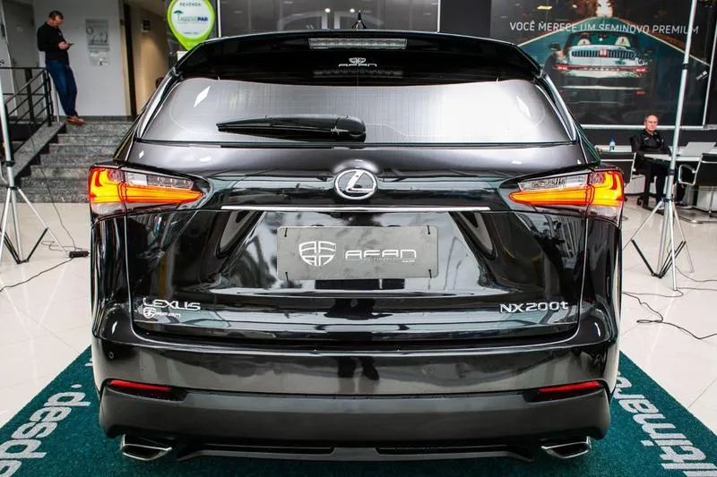 Lexus NX-200t F-sport 2.0 16V 238cv Aut., foto 5 de 20