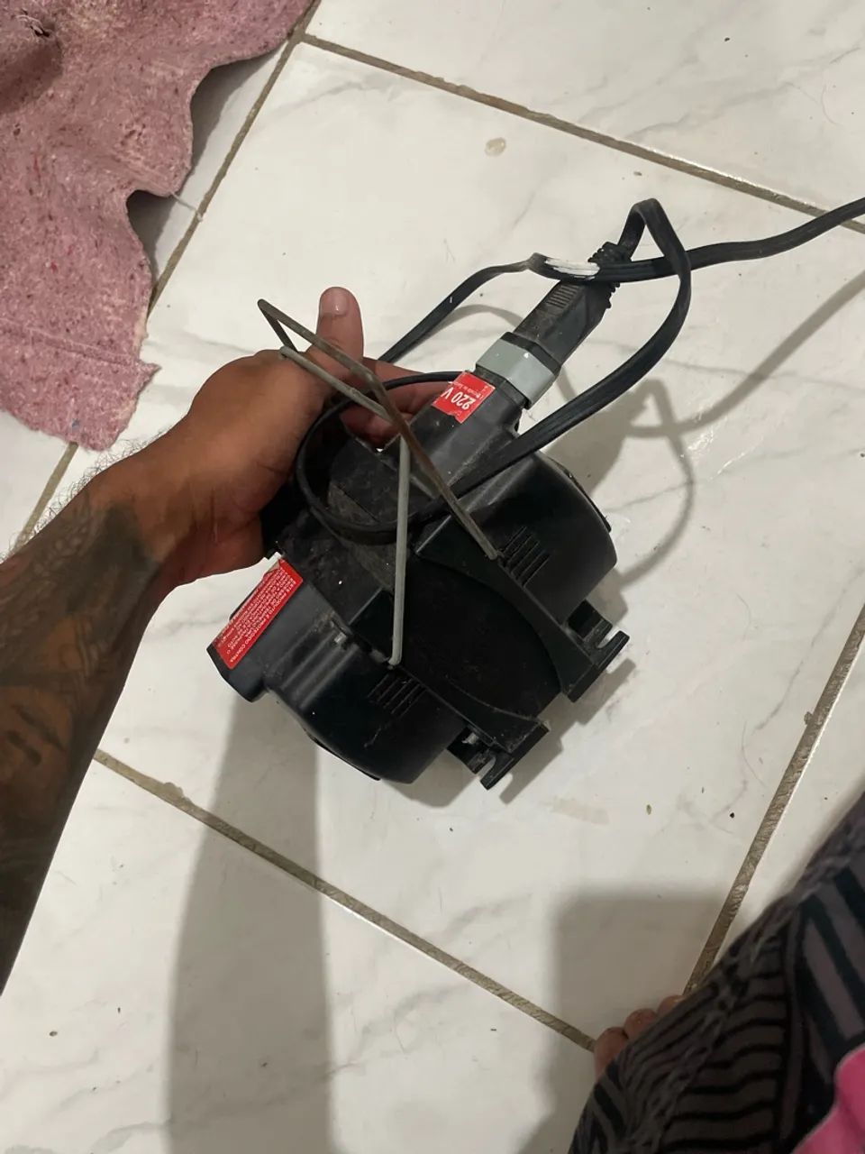 TRANSFORMADOR 220 V - Foto 2