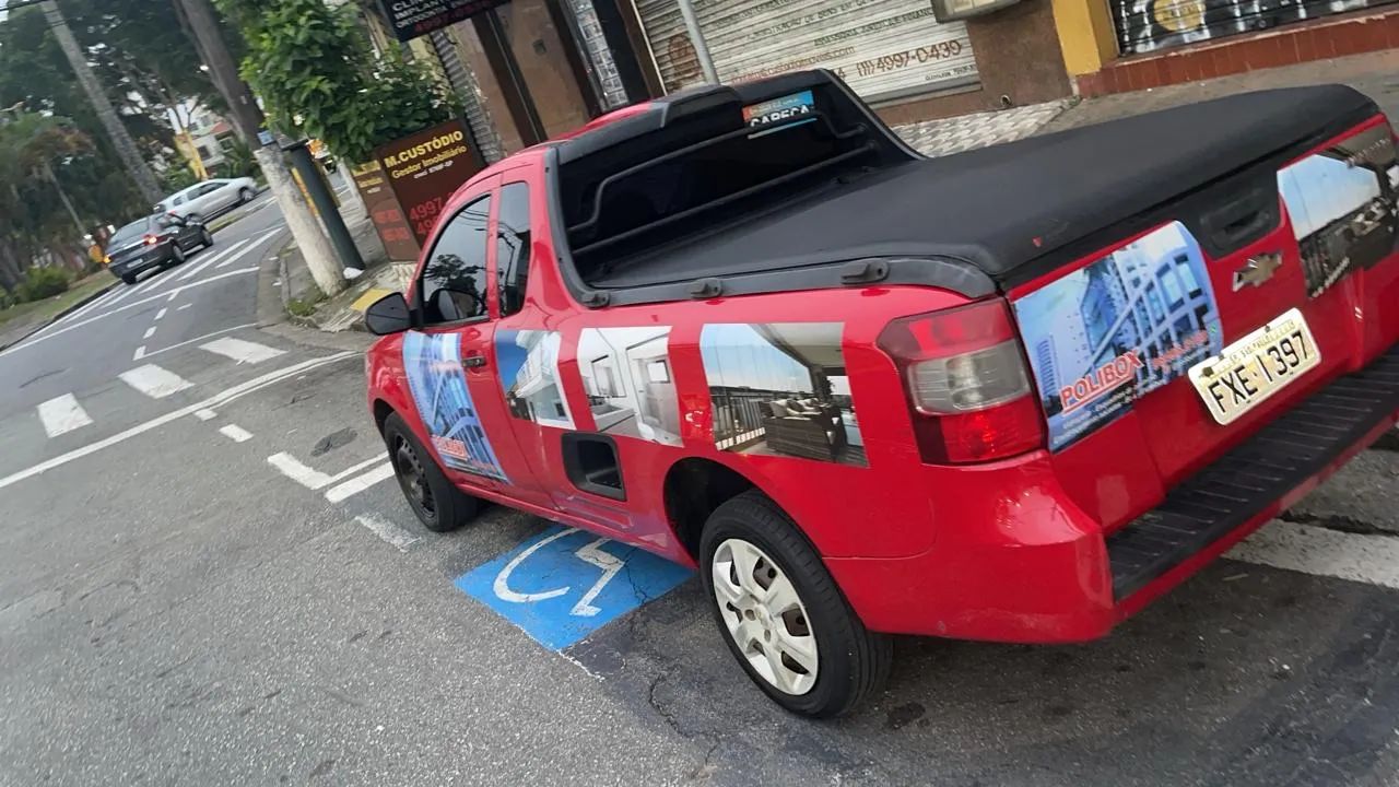 Chevrolet Montana MONTANA LS 1.4 ECONOFLEX 8V 2p 2015