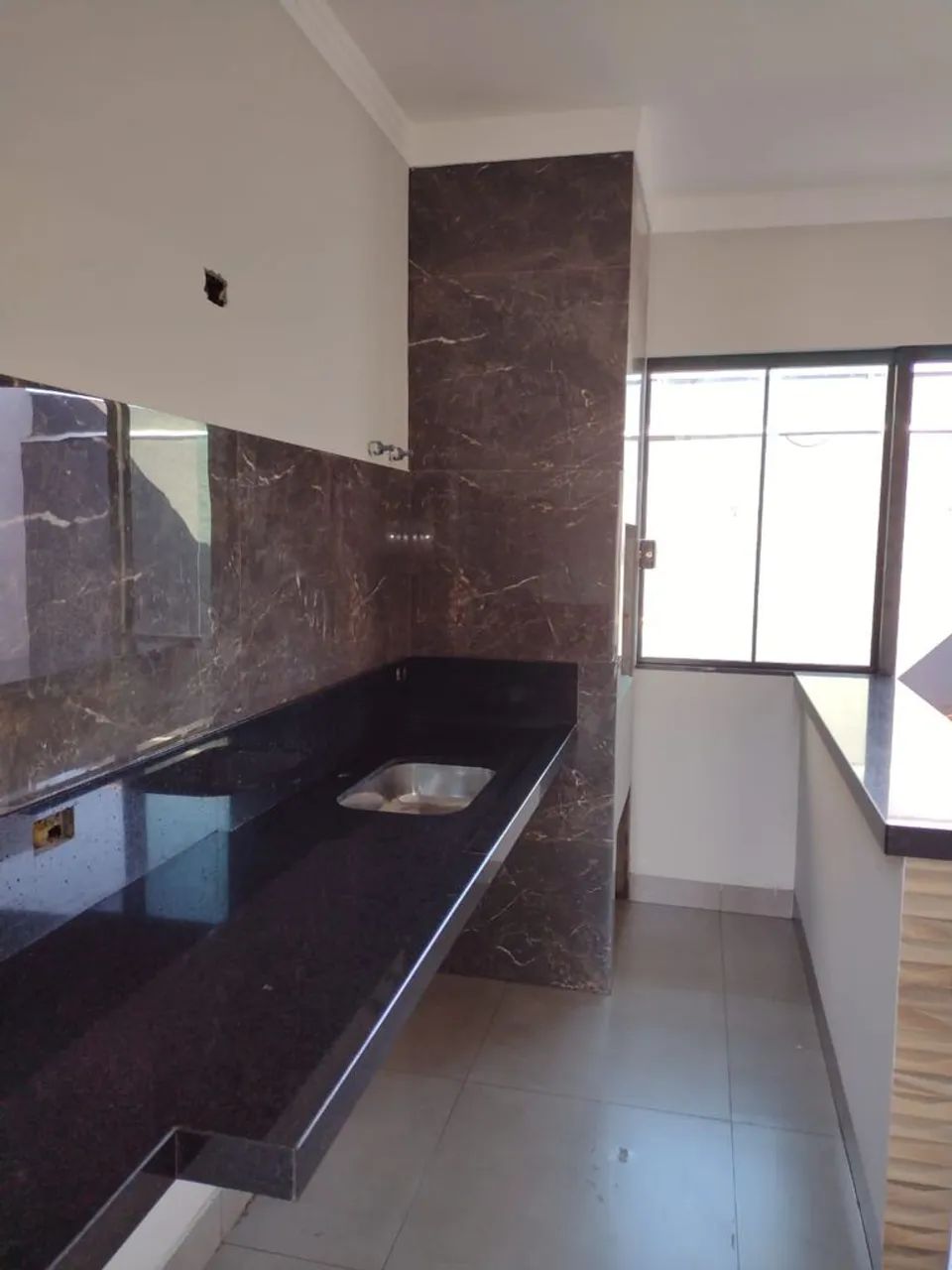 Casa Jardim Mediterrâneo 200mts e 127 de área construída - Foto 4