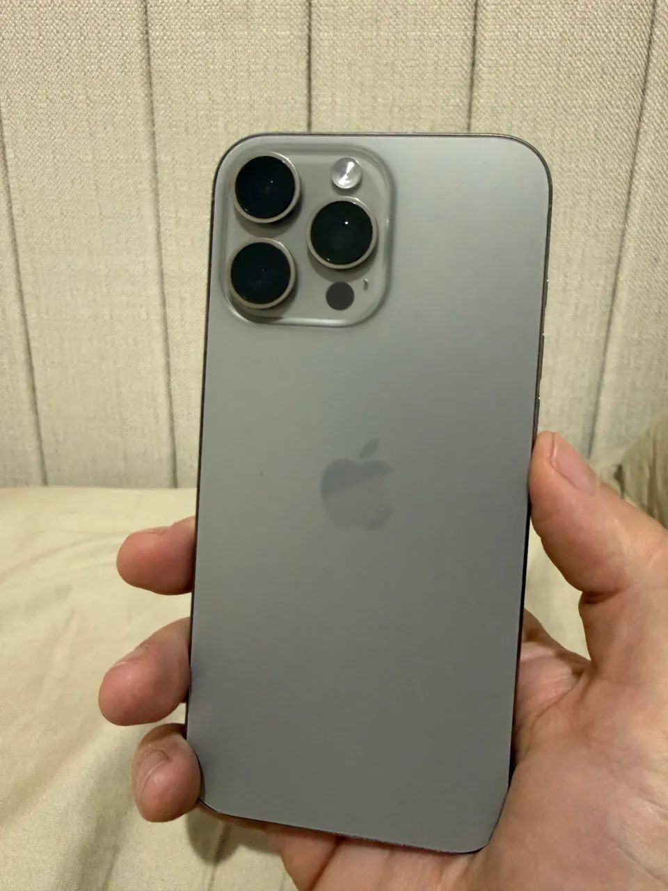 iPhone 16 Pro Max 256GB - Foto 3