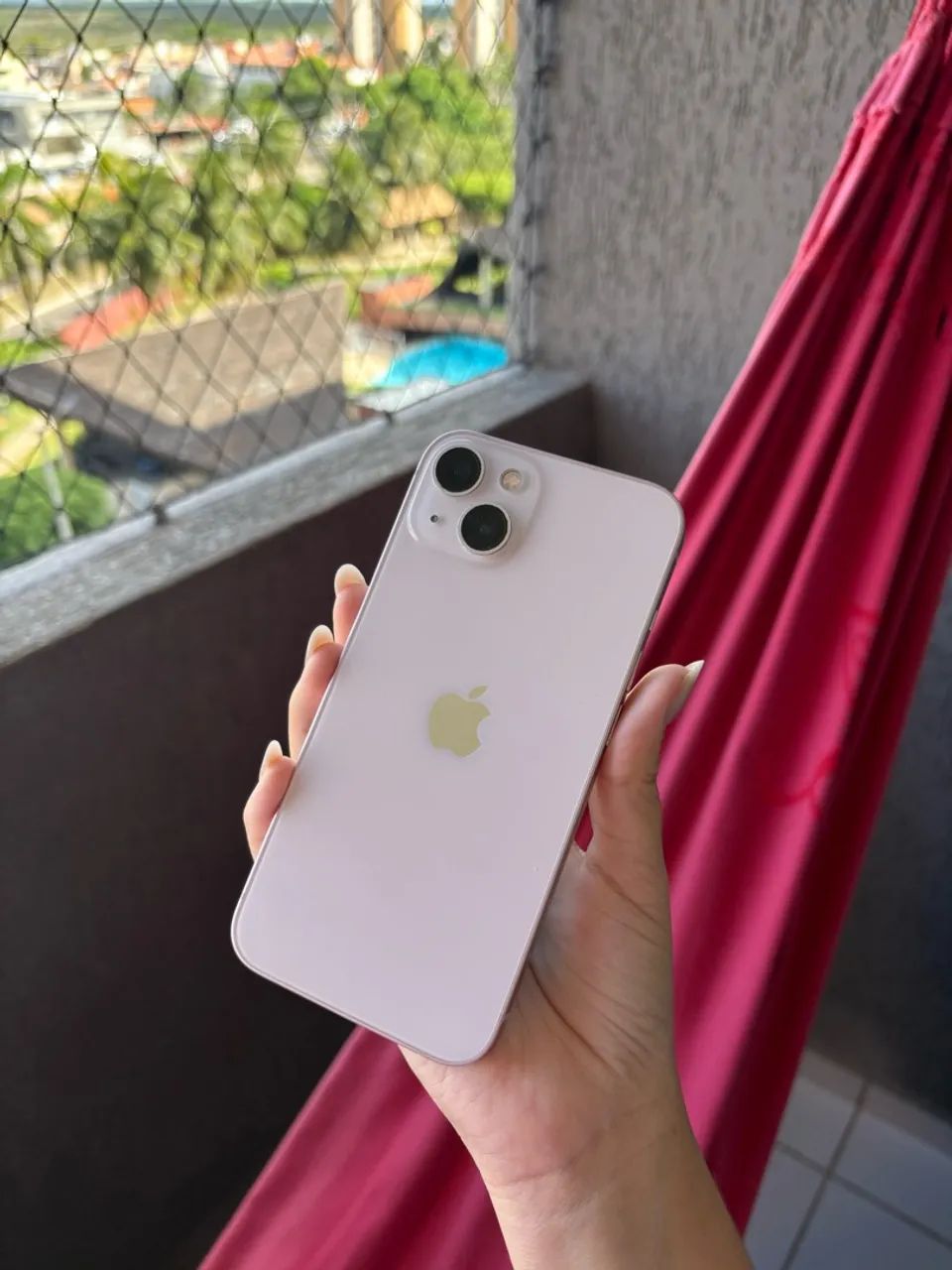 IPhone 13 rosa 