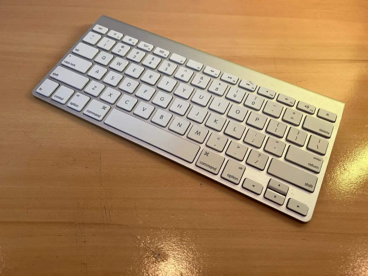 Magic Keyboard Apple - A1314 - Usado - Foto 2