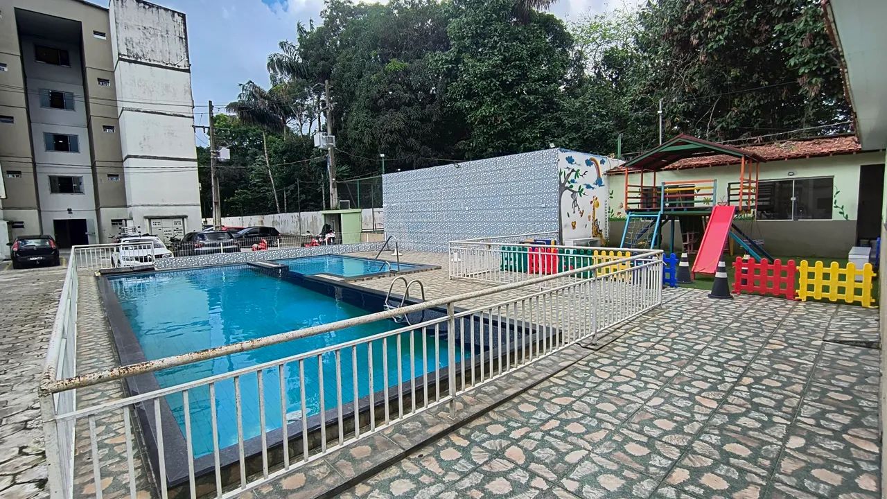 Vendo AP térreo reformado 2/4, um suíte  - Foto 2