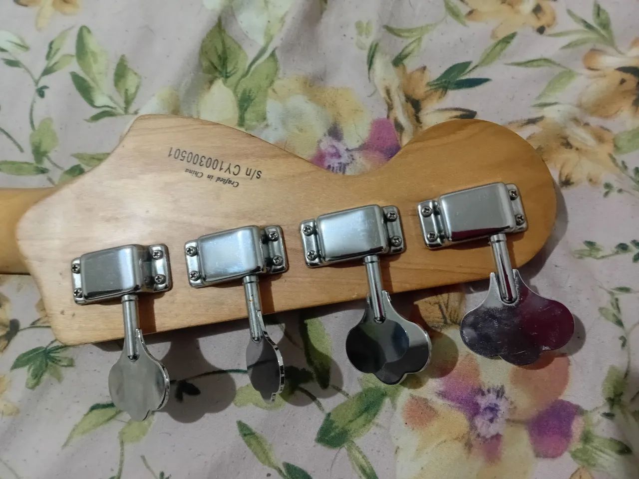 Baixo Squier By Fender - Foto 3