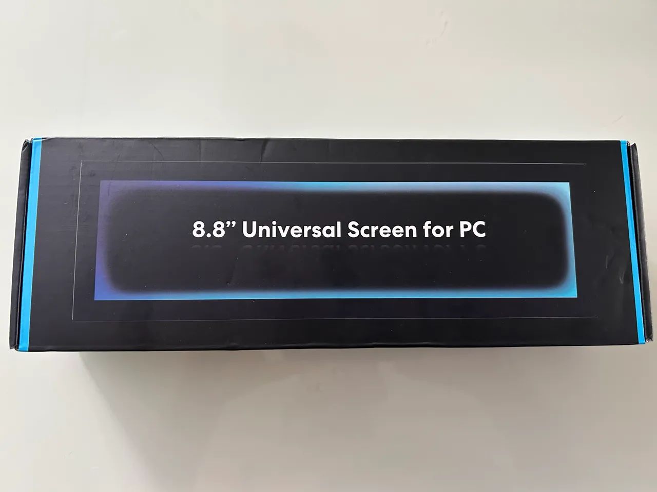 Tela universal PC lian li 8.8"