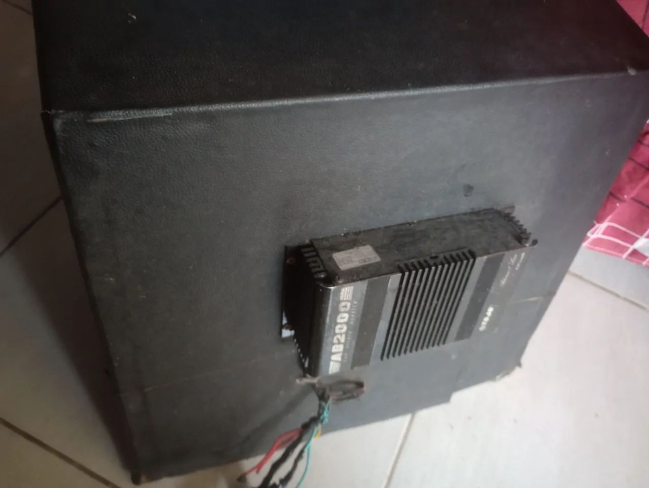 Vendo caixa de som automotivo 