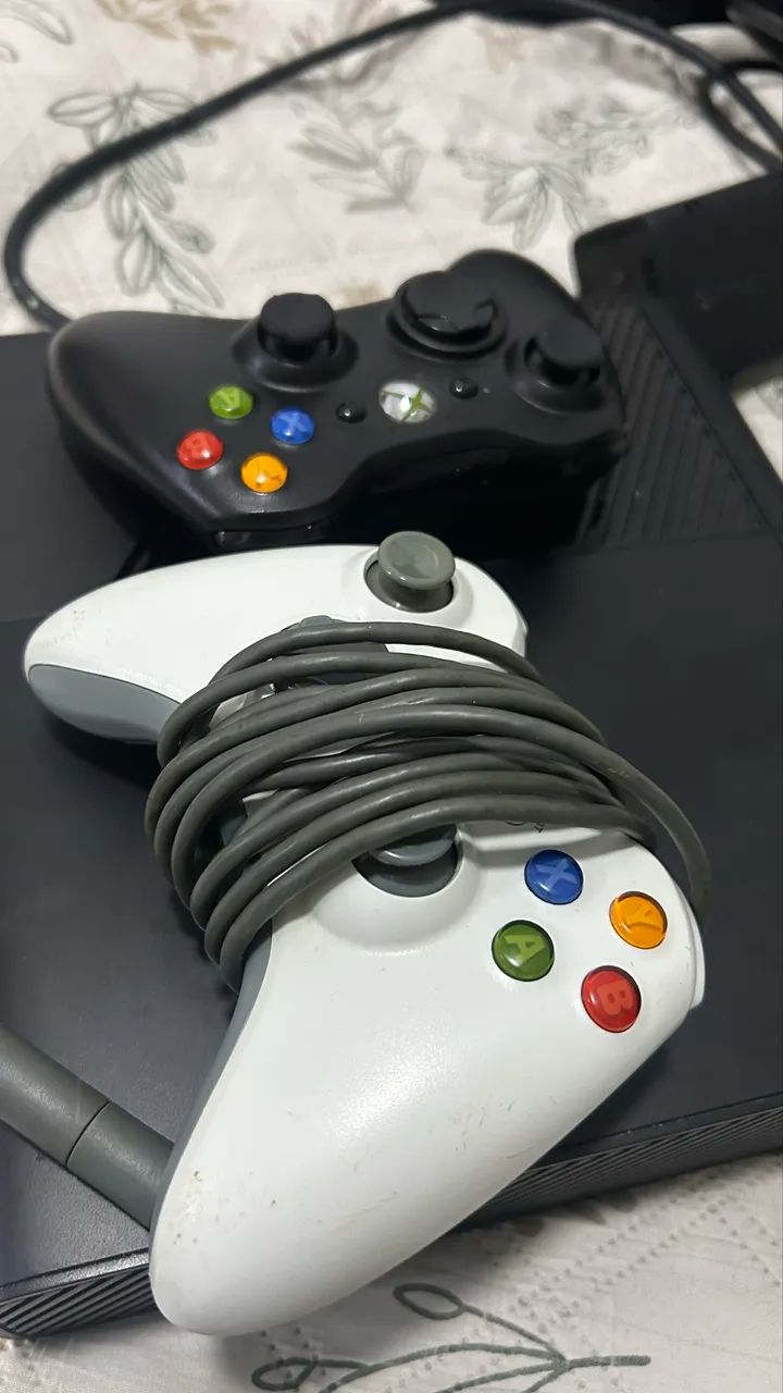 X BOX 360 SLIM