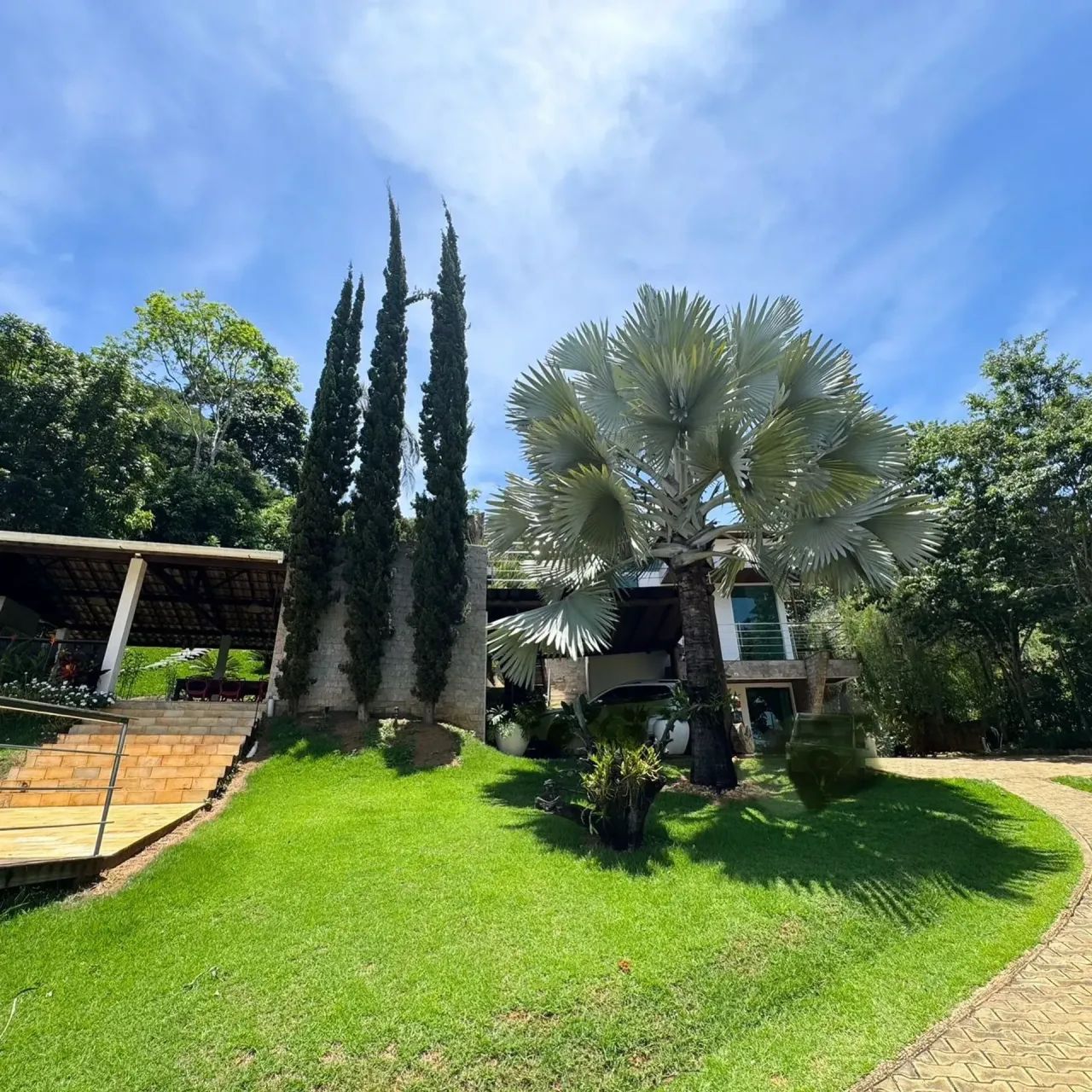 Chacara cava grande 6000 m2 com 4 suites toda mobiliada