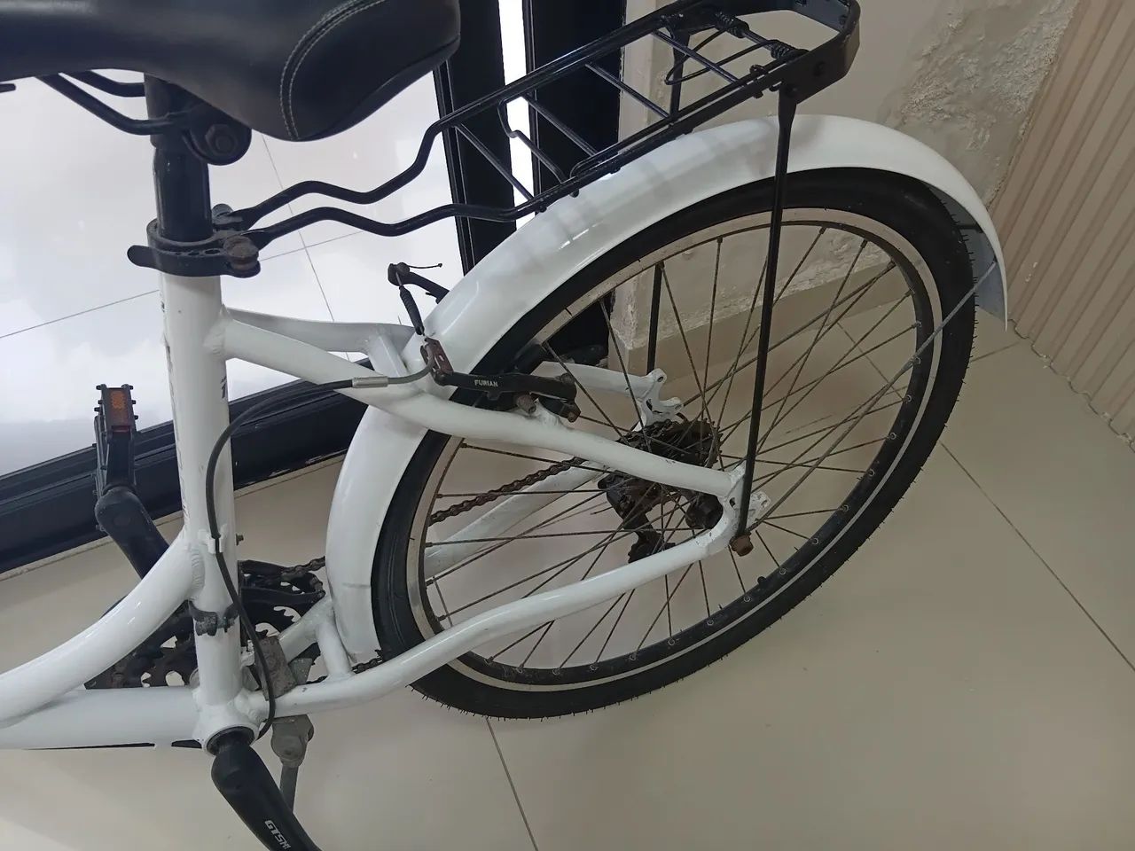 Bicicleta feminina com cesta - Foto 3