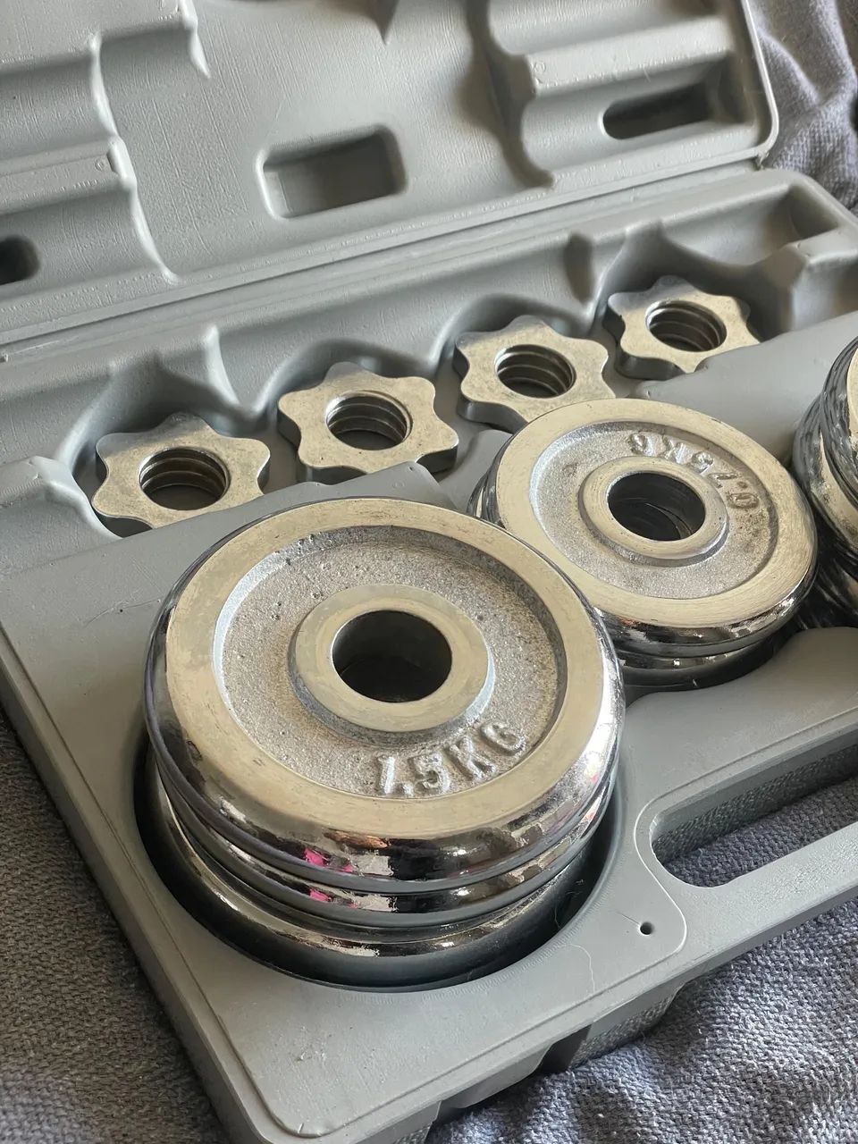 Kit de Halteres Cromados com Maleta  - Foto 2