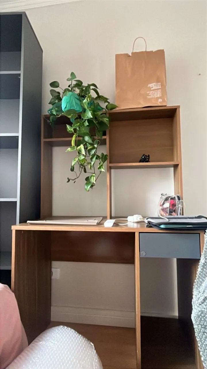 Escrivaninha de MDF compacta - Foto 2