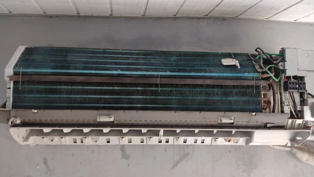 LIMPEZA DE AR CONDICIONADO  - Foto 2
