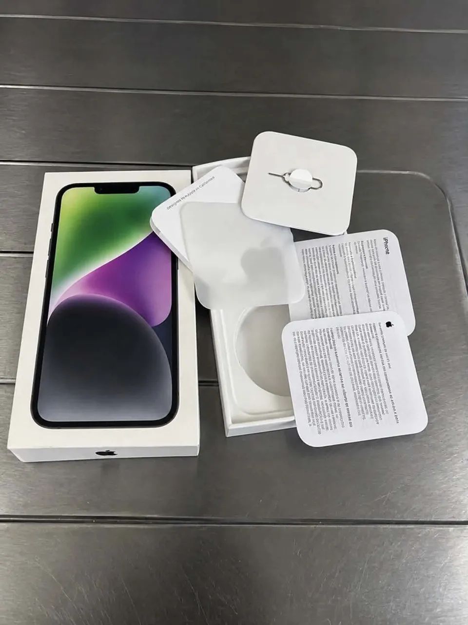 iPhone 14