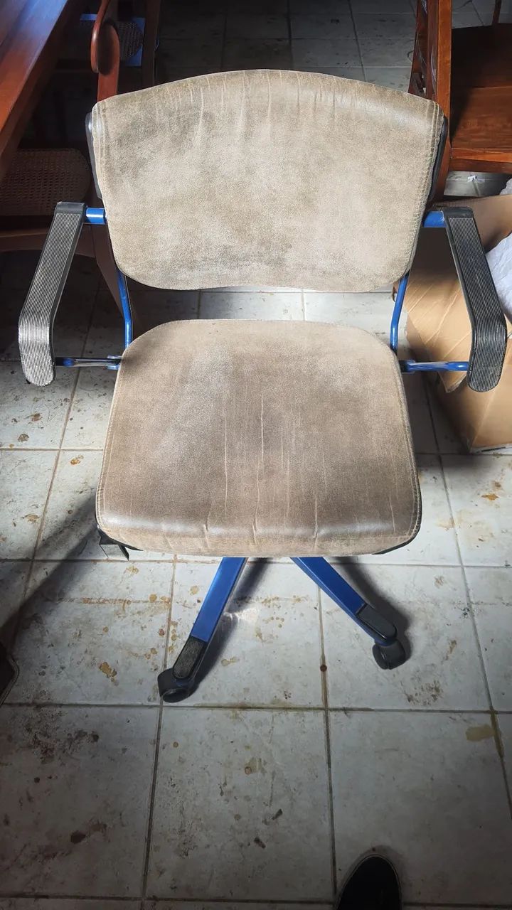 Cadeira giroflex - Foto 2