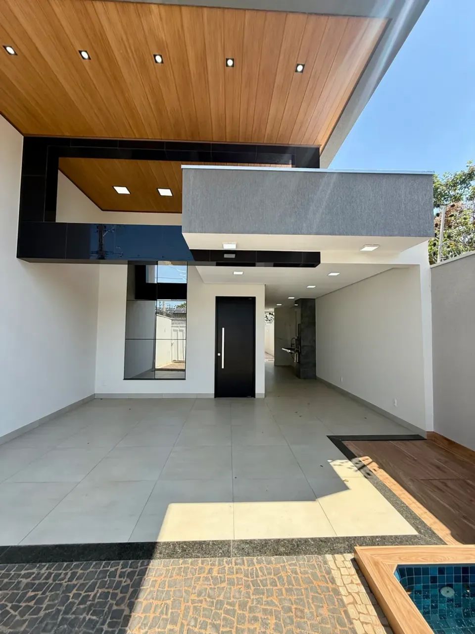 CASA NOVA À VENDA 3 DORMITÓRIOS - PROX. GRACIOSA - PALMAS