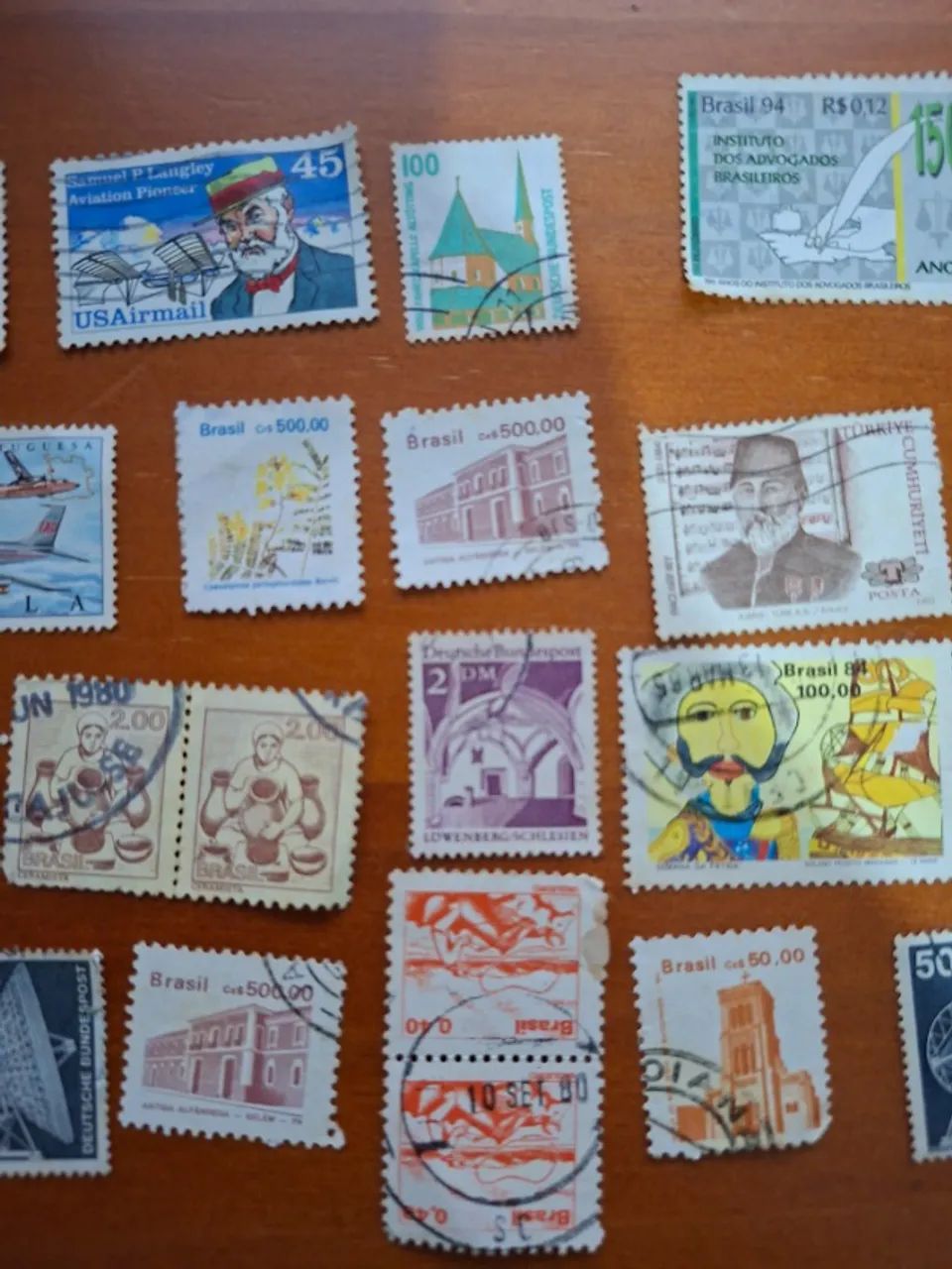 Lote de Selos Usados Nacionais e Internacionais - Coleção Variada - Foto 2
