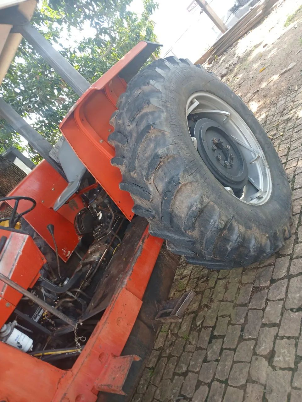 Trator Agrícola MF292 ano 2000 com lâmina frontal - Foto 4