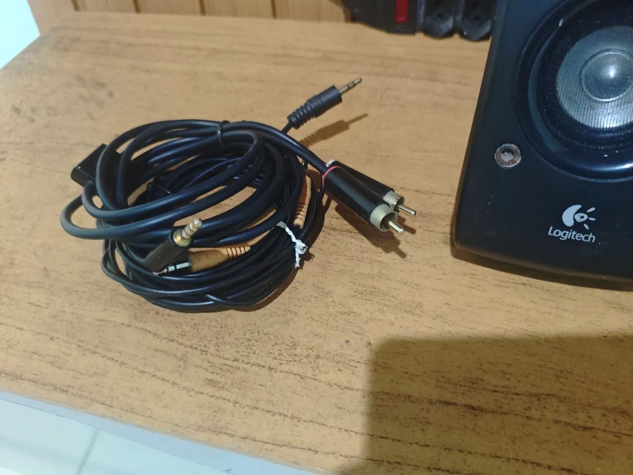 Logitech z506  - Foto 2