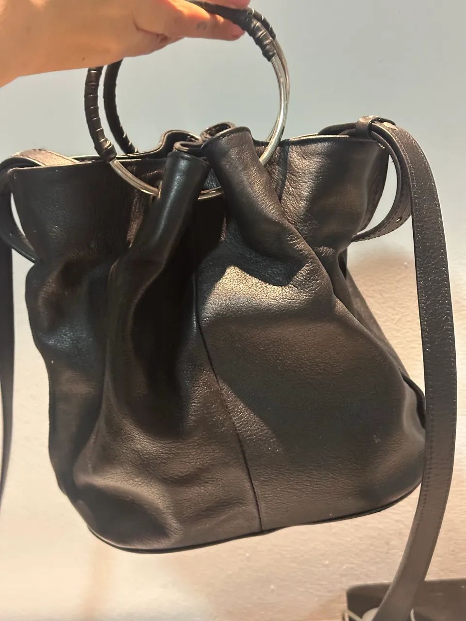 Bolsa Arrezo preta 100% couro 