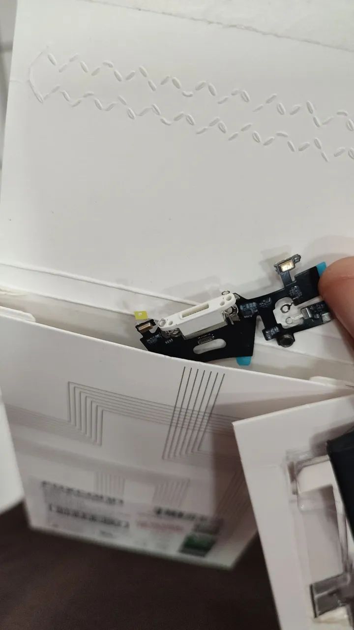 Bateria e conector iPhone 11